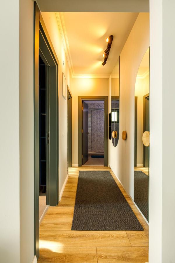 Lucky 13 Apartment Mamaia Luaran gambar